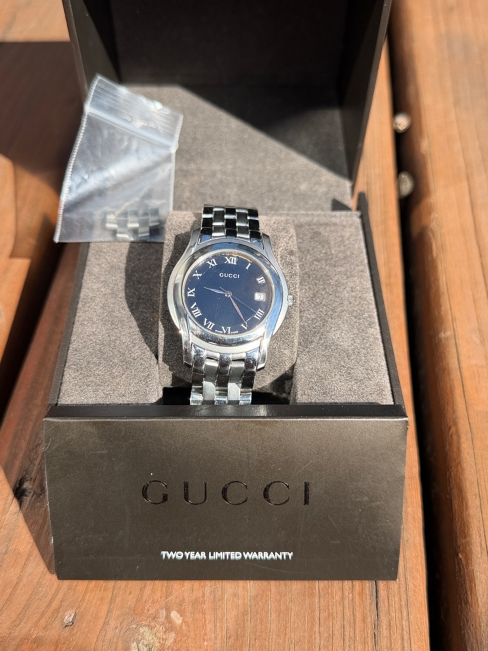 Gucci Silver Bracelet Watch with Black Dial - Picture 2 of 5